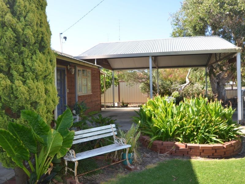 7 Third Street, Harvey WA 6220