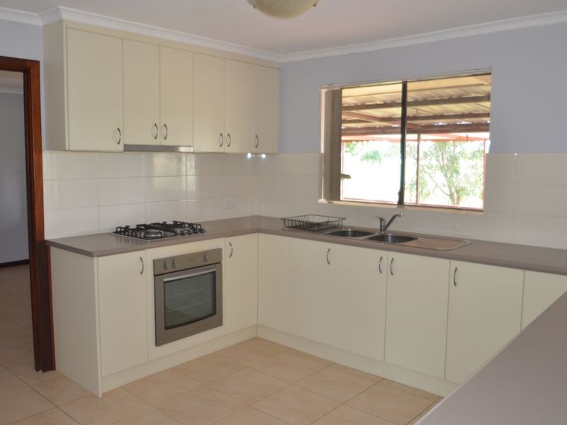 153 Tenth Street, Harvey WA 6220