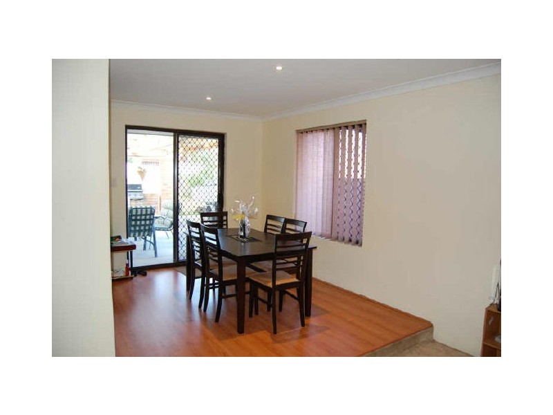 12 Tarndale Way, South Lake WA 6164