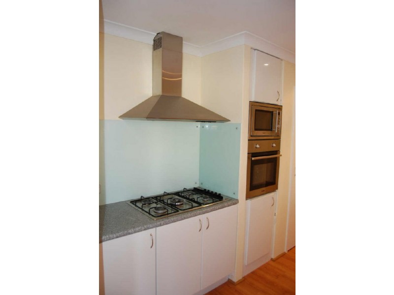 12 Tarndale Way, South Lake WA 6164