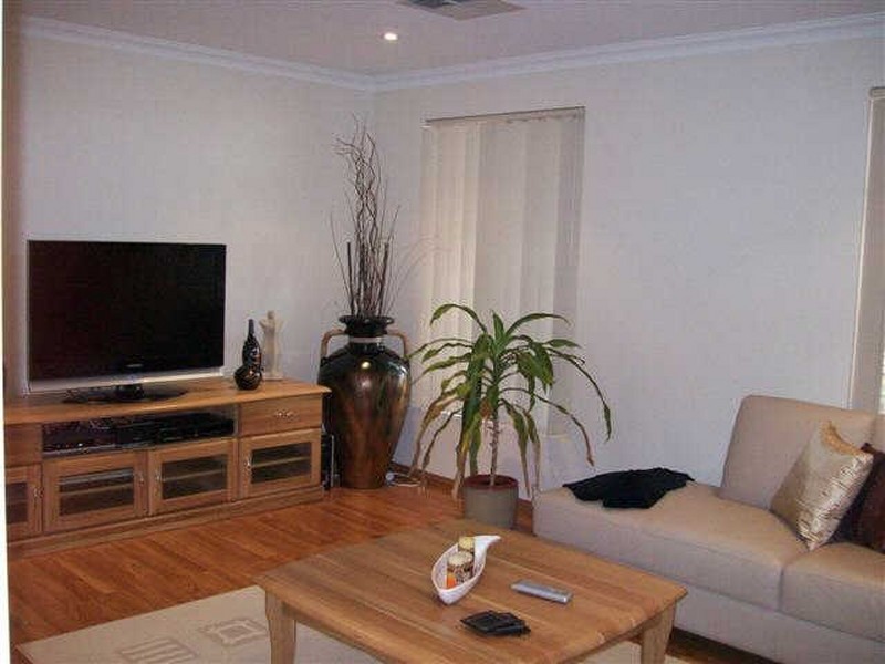 11 Thornbill Road, Huntingdale WA 6110