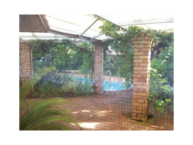 15 Ten Seldam Circle, Winthrop WA 6150