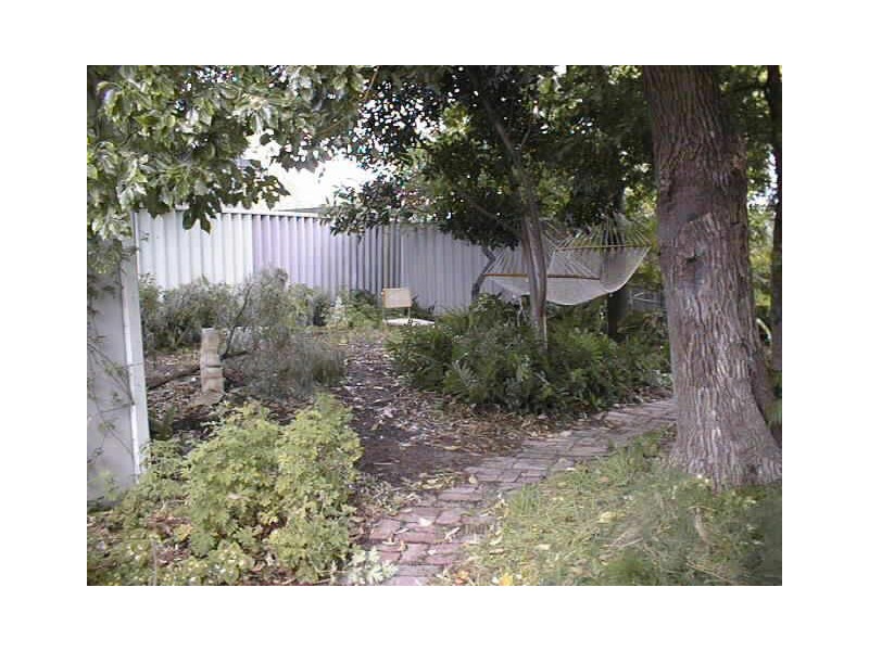 66 Cleopatra Street, Palmyra WA 6157