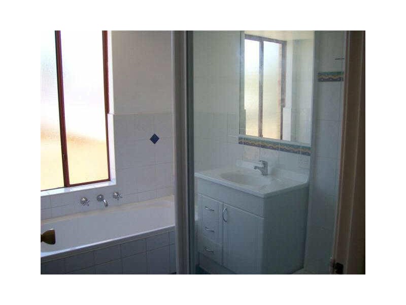 12D Green Street, Kardinya WA 6163