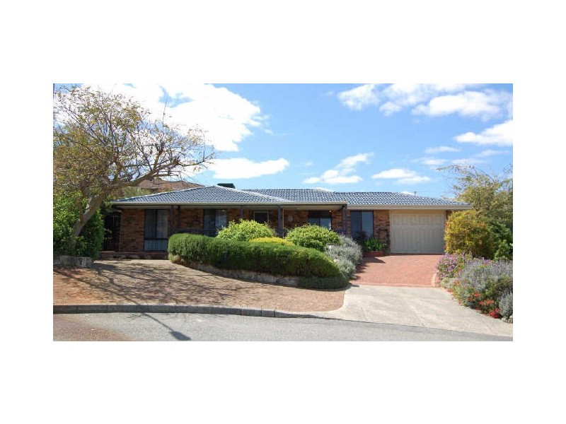 6 Jull Court, Kardinya WA 6163