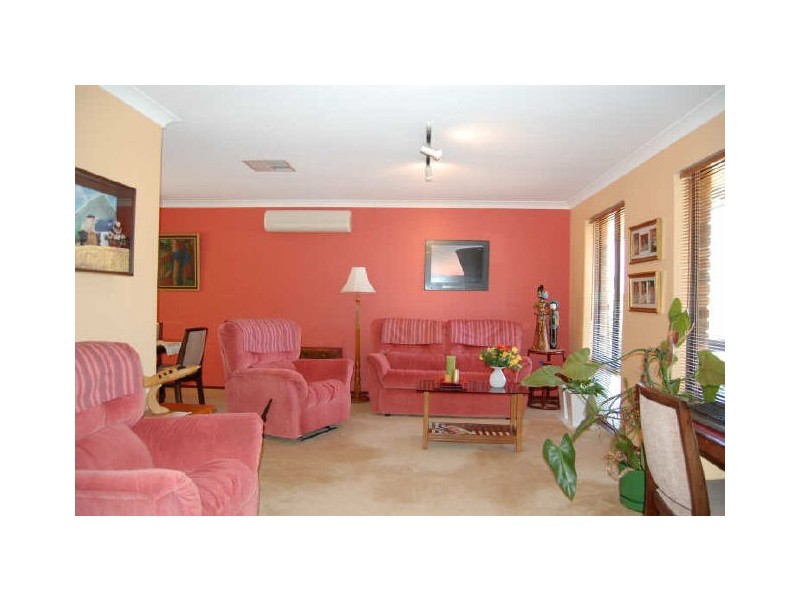 6 Jull Court, Kardinya WA 6163