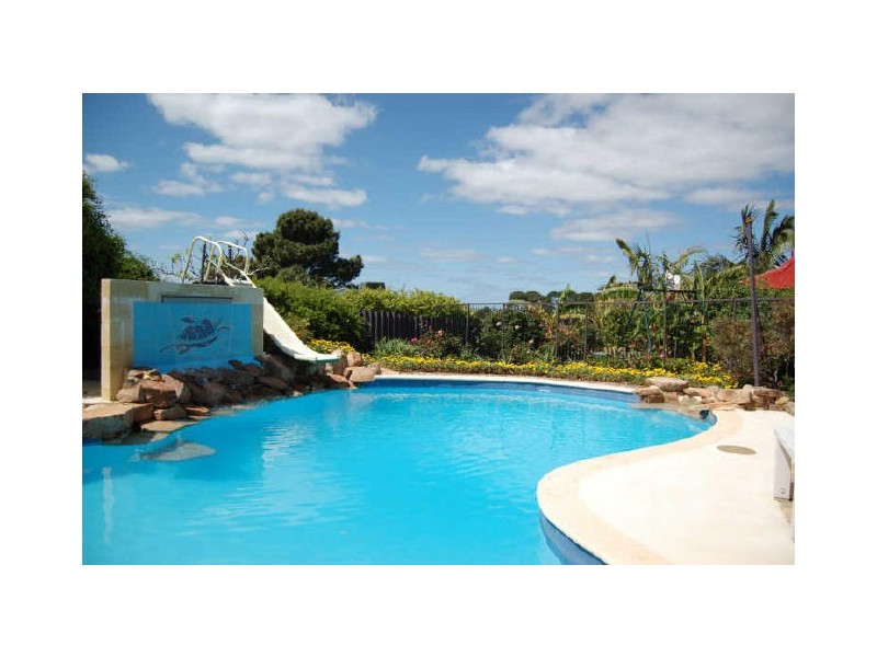 6 Jull Court, Kardinya WA 6163