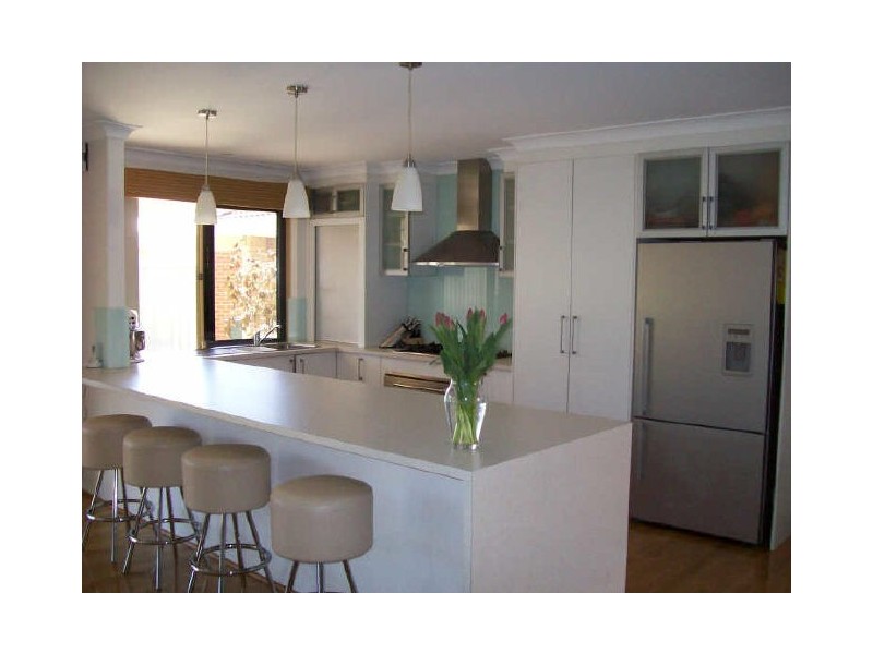 40 McMahon Way, Kardinya WA 6163