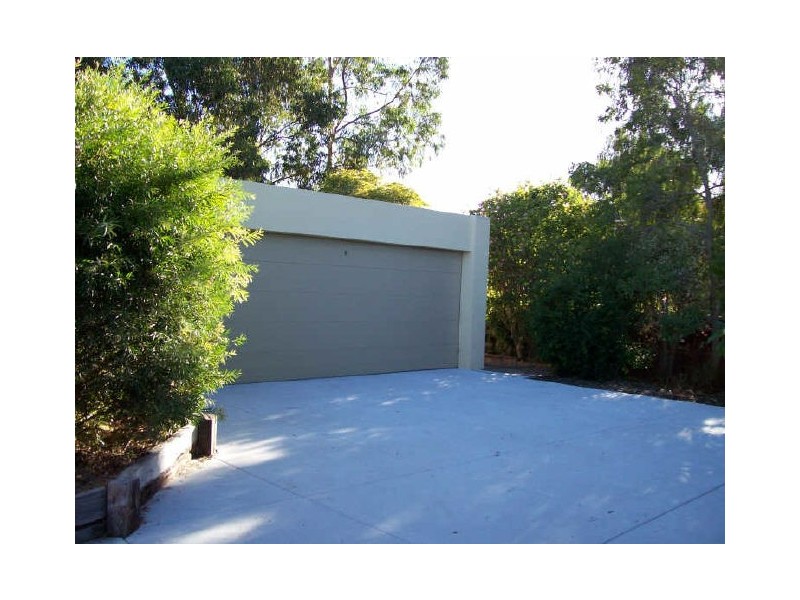 8 Romeo Road, Coolbellup WA 6163