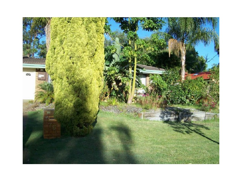 76 Parkway Road, Bibra Lake WA 6163