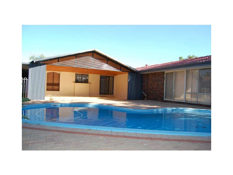 41 Hibbertia Crescent, Riverton QLD 4385