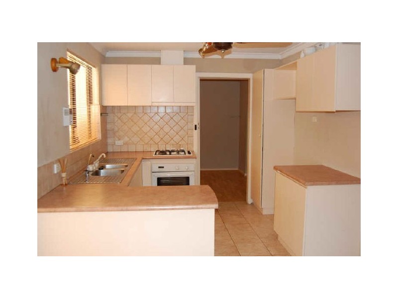 41 Hibbertia Crescent, Riverton QLD 4385