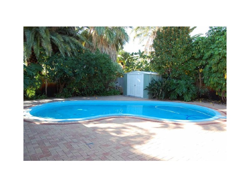 41 Hibbertia Crescent, Riverton QLD 4385