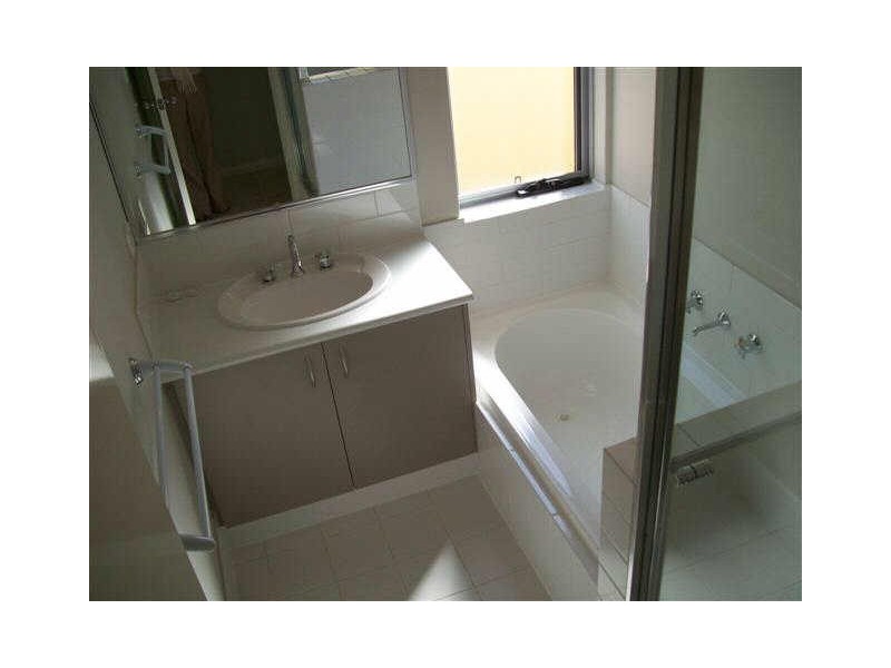 17 Hazlett Way, Canning Vale WA 6155