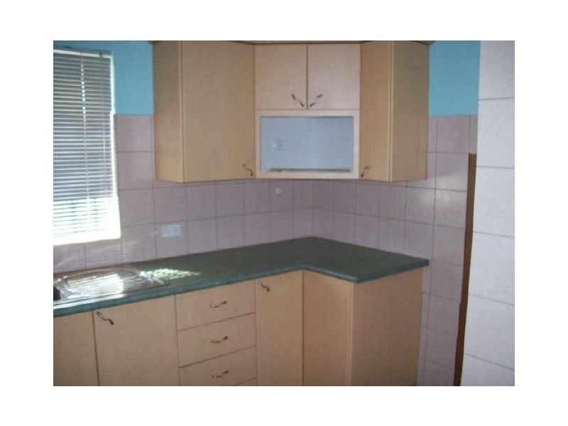 16 Brindle Street, Coolbellup WA 6163