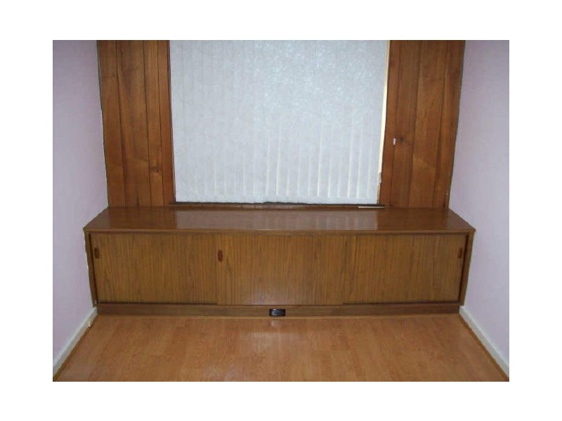 16 Brindle Street, Coolbellup WA 6163