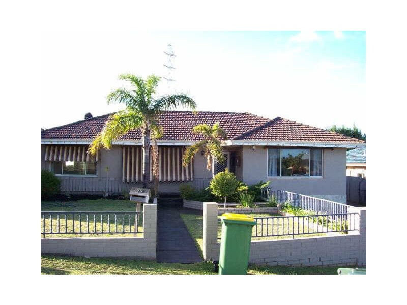 70 Frederick Road, Hamilton Hill WA 6163