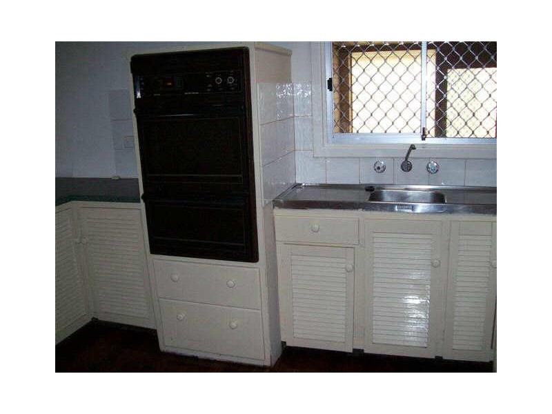 21 Camillo Street, Coolbellup WA 6163