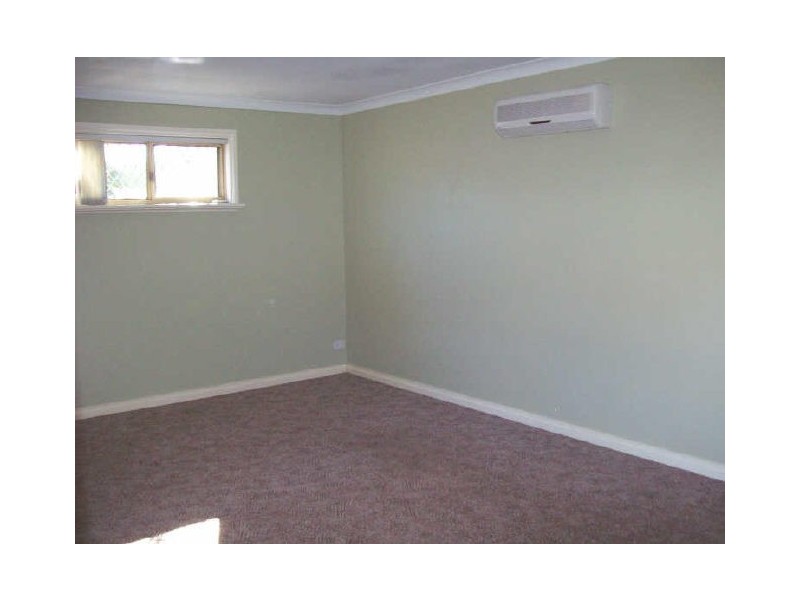 10 Ferdinand Crescent, Coolbellup WA 6163