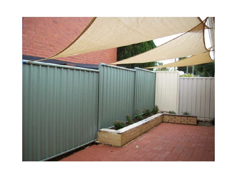 7 Rosalind Way, Coolbellup WA 6163