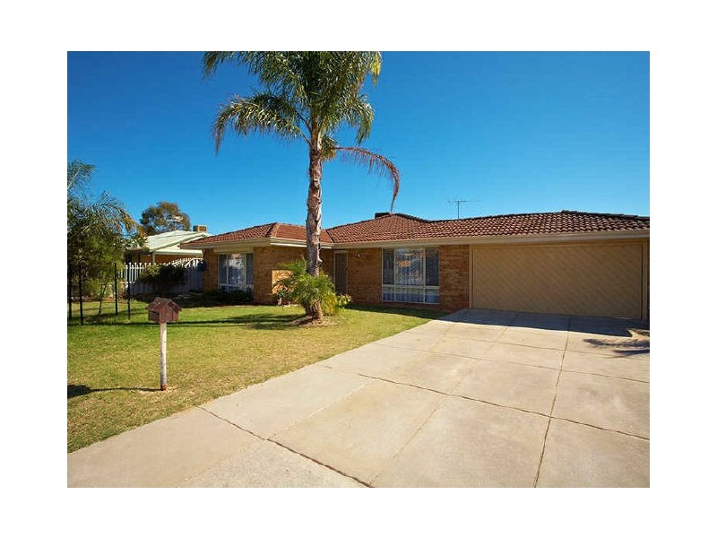 9 Tulipwood Place, South Lake WA 6164