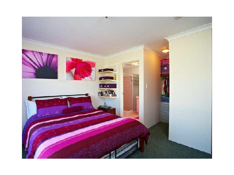 9 Tulipwood Place, South Lake WA 6164