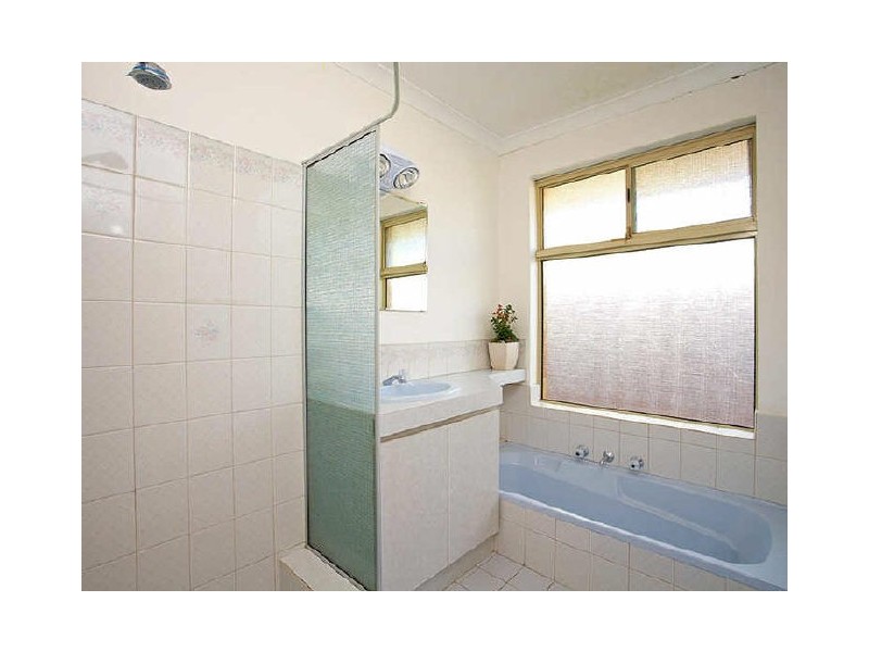 9 Tulipwood Place, South Lake WA 6164