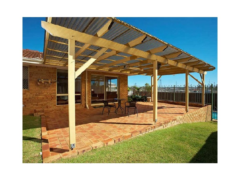 9 Tulipwood Place, South Lake WA 6164