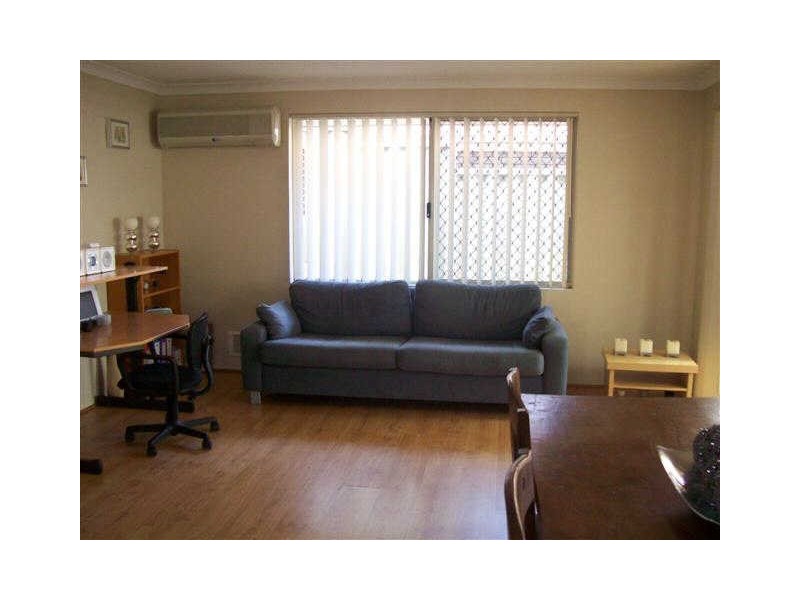 13 Mounsey Street, Kardinya WA 6163