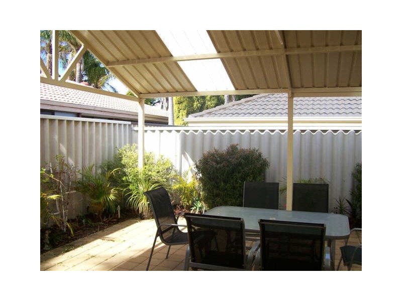 13 Mounsey Street, Kardinya WA 6163