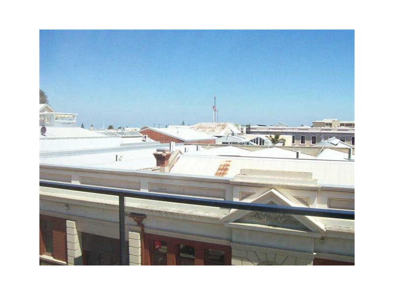 7/32 Henry Street, Fremantle WA 6160
