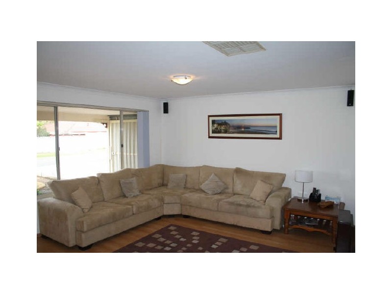 7 Bracewell Court, Yangebup WA 6164