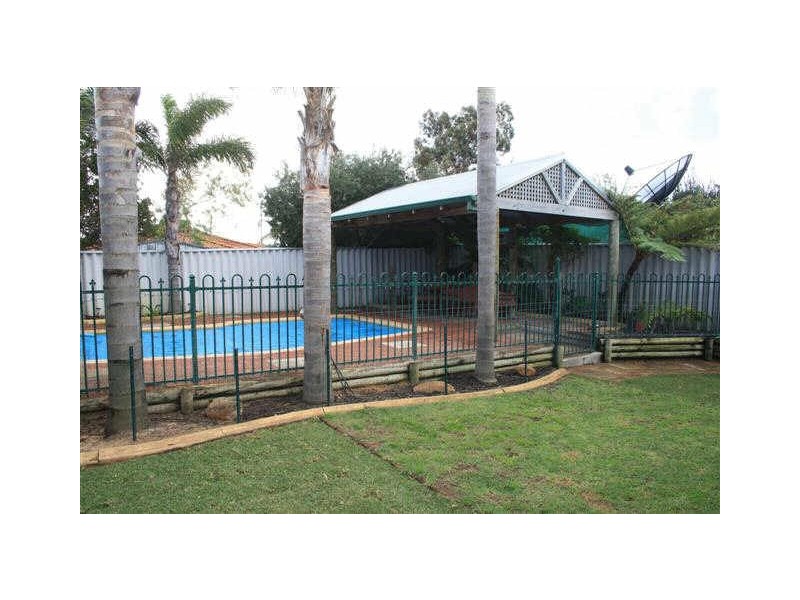 7 Bracewell Court, Yangebup WA 6164