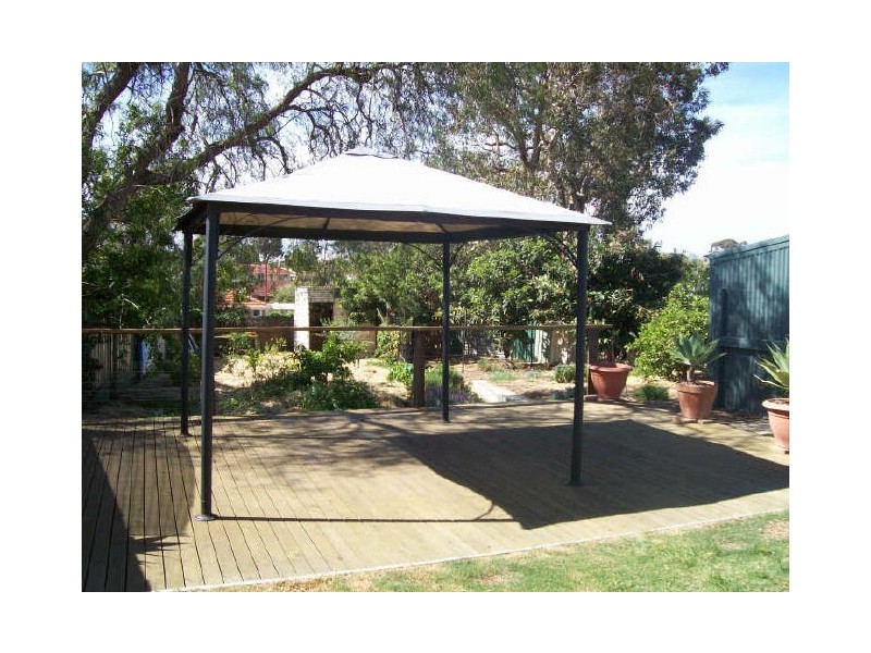 2 Dion Place, Coolbellup WA 6163