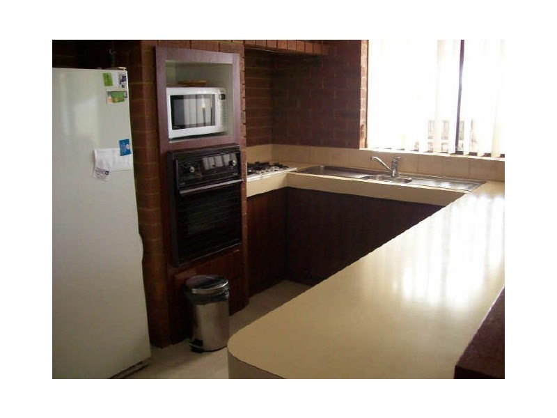 80 Meller Road, Bibra Lake WA 6163