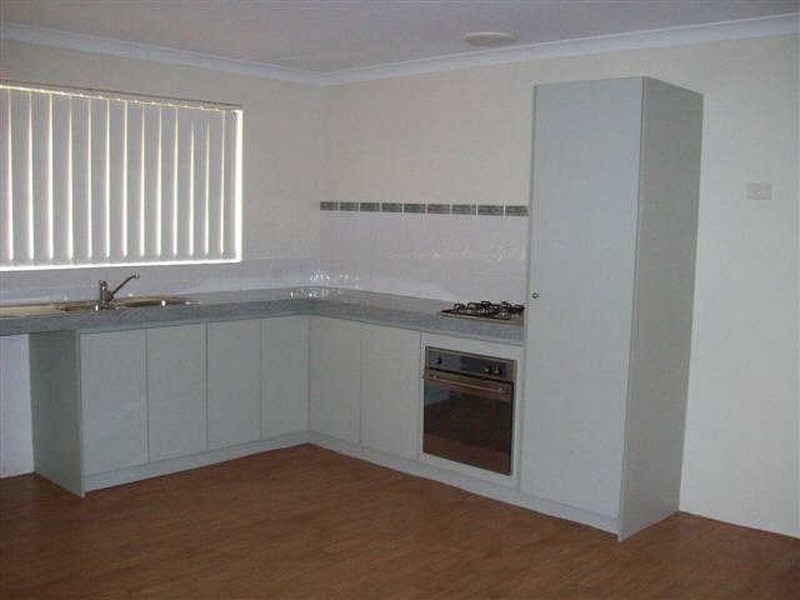 5 Gorman Place, Calista WA 6167