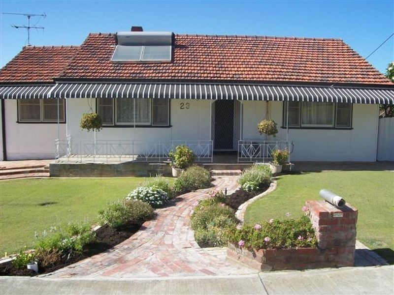 23 Rigby Avenue, Bibra Lake WA 6163