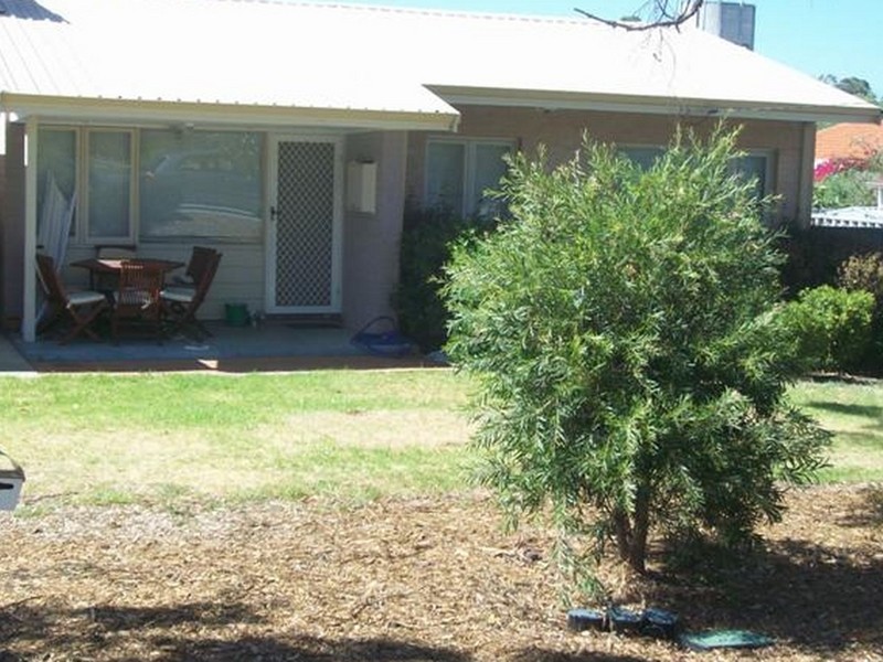 3 Treeby Street, Coolbellup WA 6163