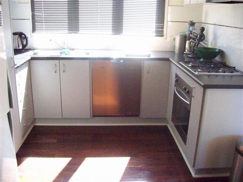 3 Treeby Street, Coolbellup WA 6163