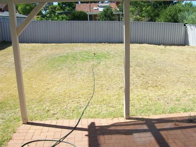 3 Treeby Street, Coolbellup WA 6163