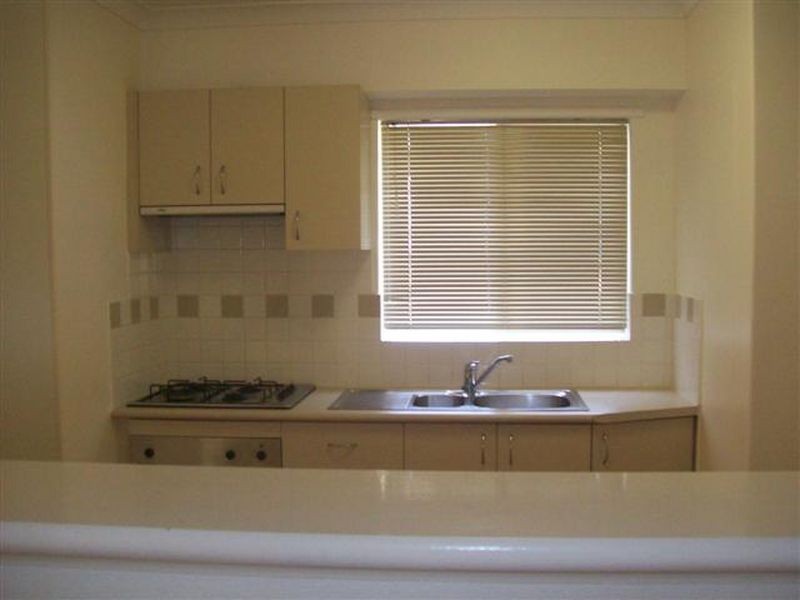 9/5 Doherty Road, Coolbellup WA 6163