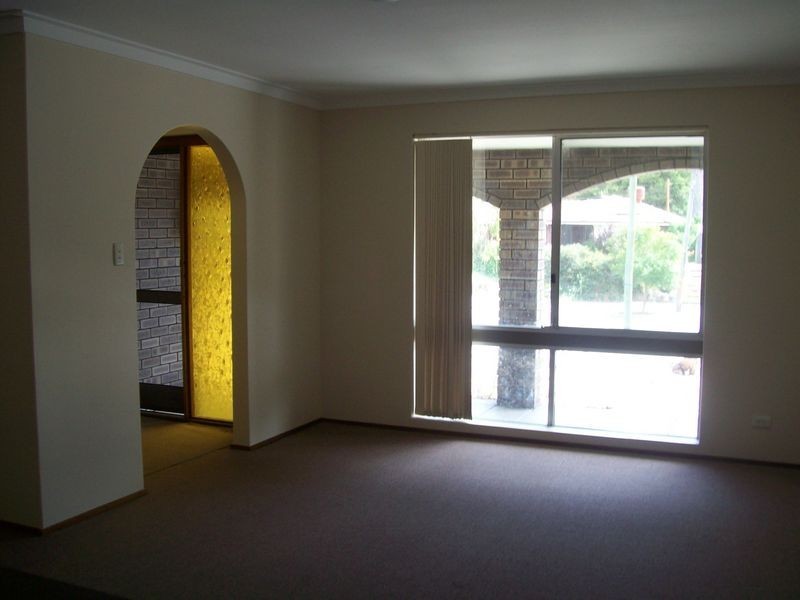 21 Burrendah Boulevard, Willetton WA 6155