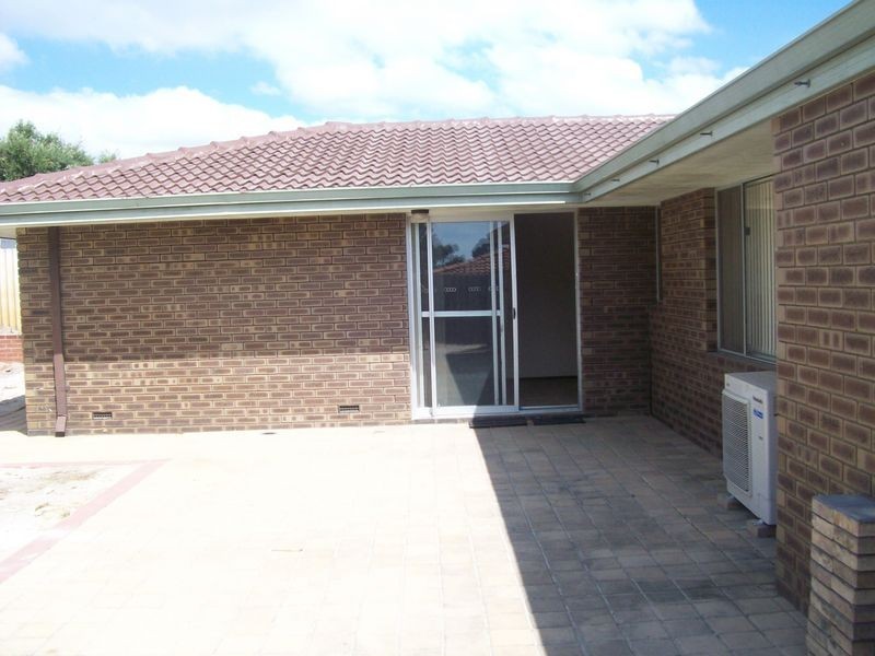 21 Burrendah Boulevard, Willetton WA 6155