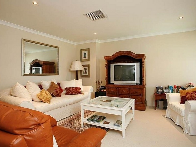 14 Paddington Court, Bibra Lake WA 6163