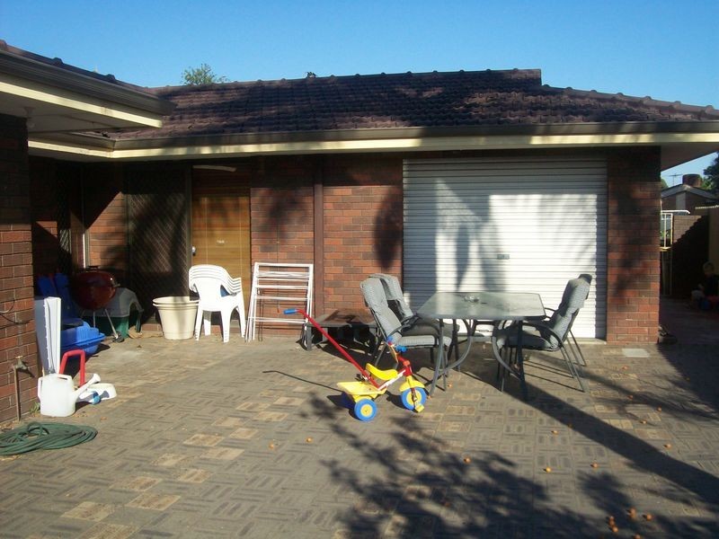 6 Colonial Drive, Bibra Lake WA 6163