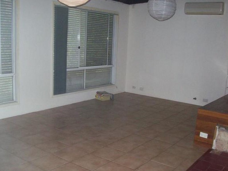 20 Quinlan street, Coolbellup WA 6163