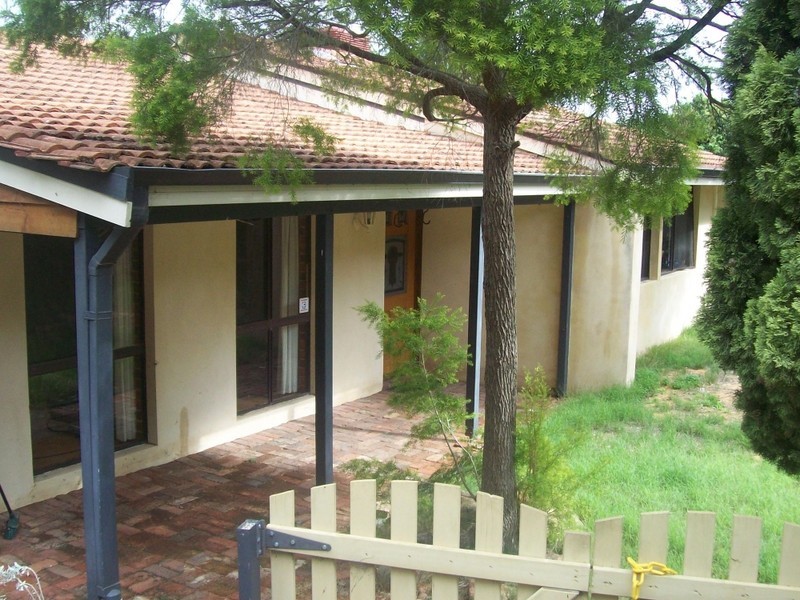 16 Barclay Road, Kardinya WA 6163