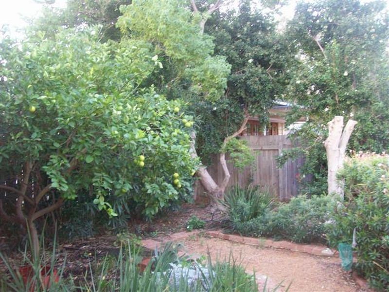 10a Joyce Avenue, Hamilton Hill WA 6163