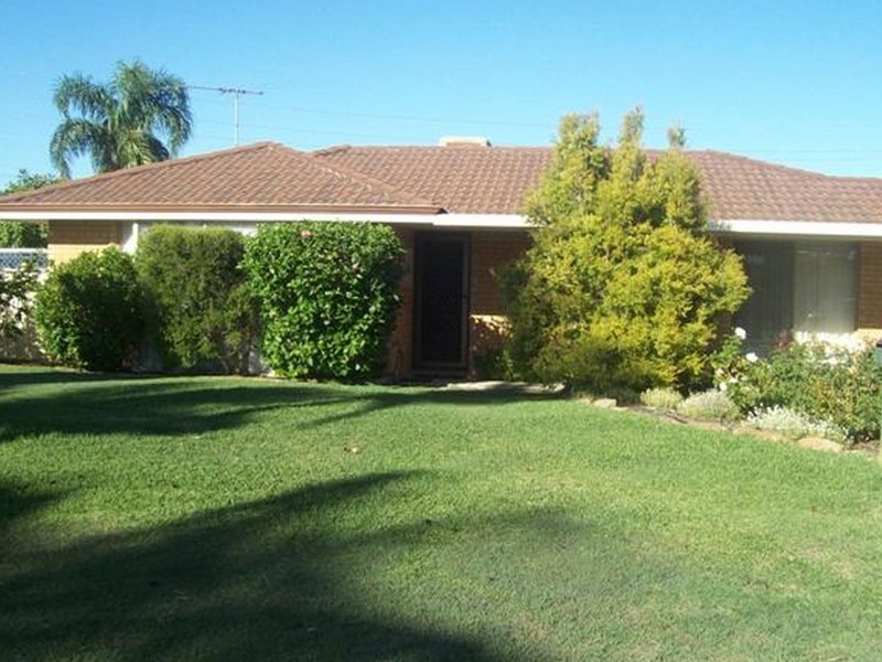 4A Banks Place, Willetton WA 6155