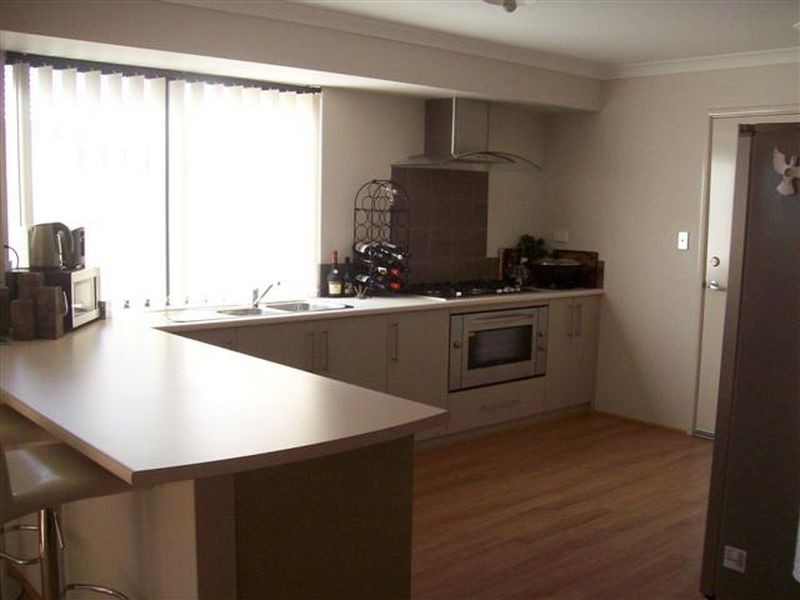 13 Storey Place, Yangebup WA 6164